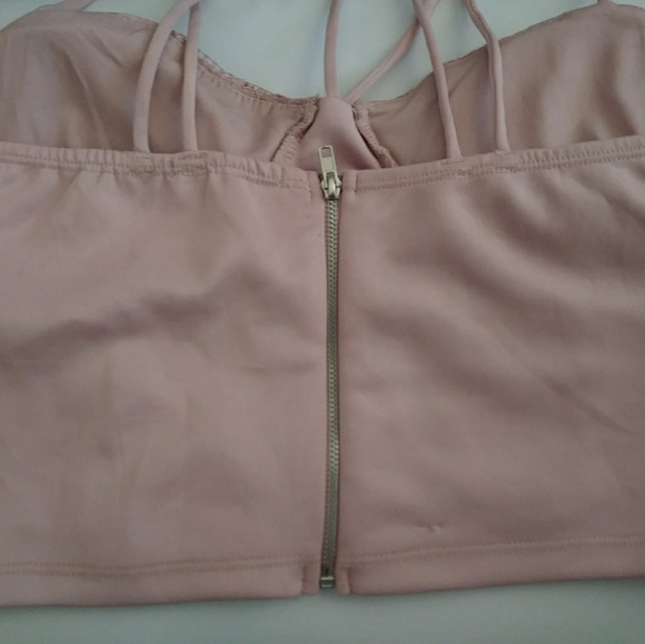 Crop top - Picture 3 of 3